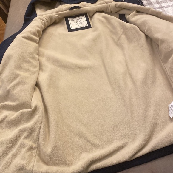 Abercrombie Fitch jacket - Picture 6 of 14